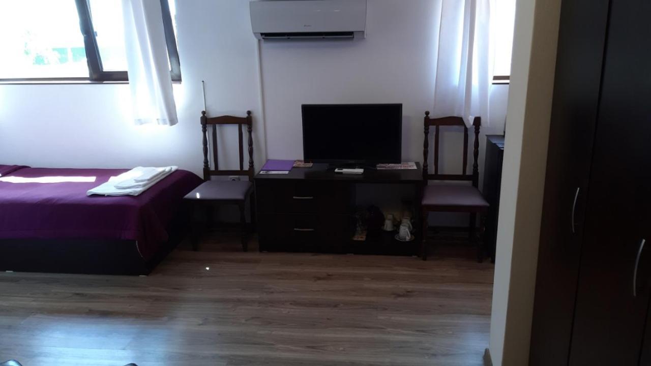 Guest House Bulgari Kazanluk Bagian luar foto
